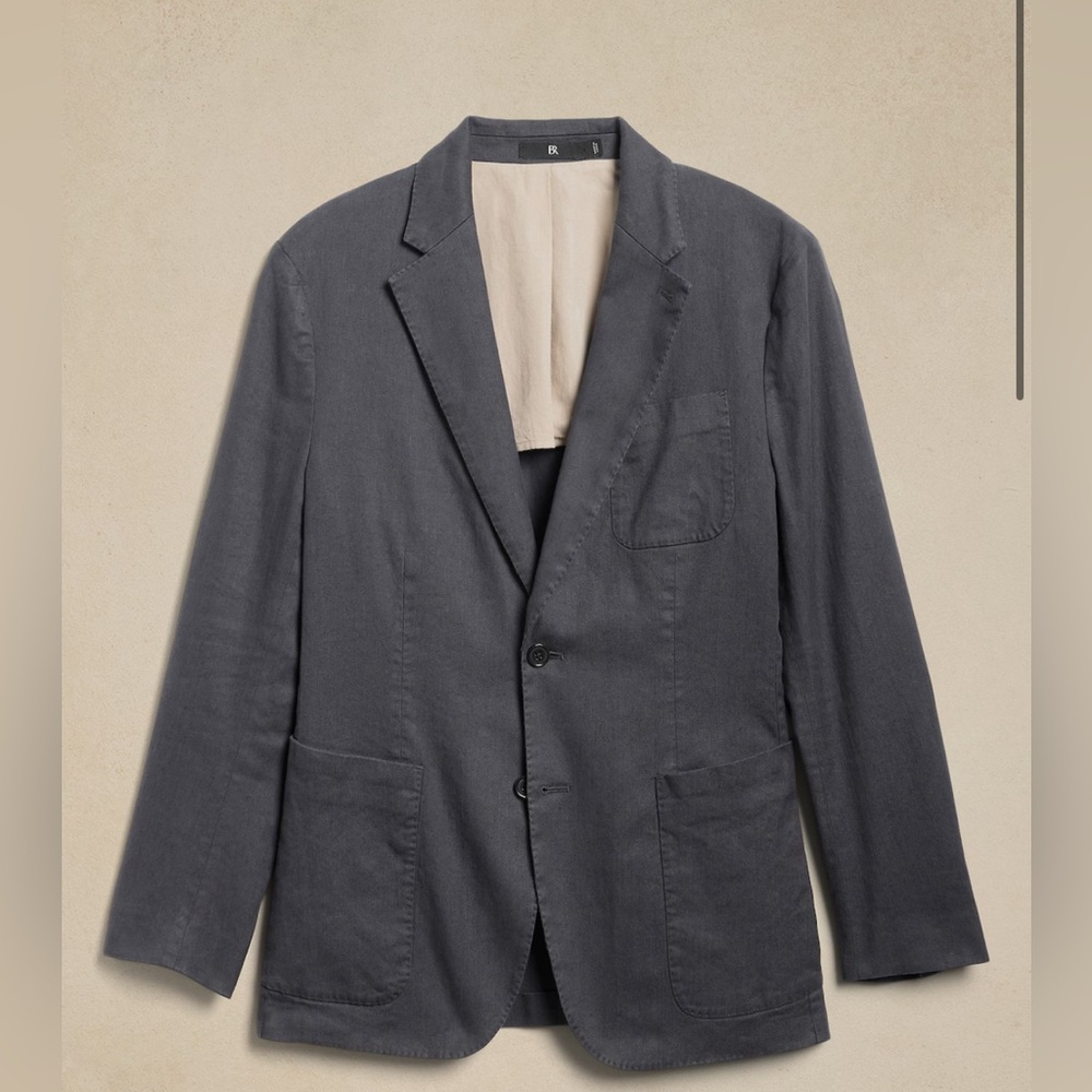 NWT Traveler Linen-Cotton Blazer- Banana Republic